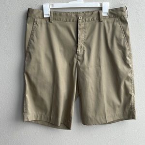Nike golf dry fit shorts
